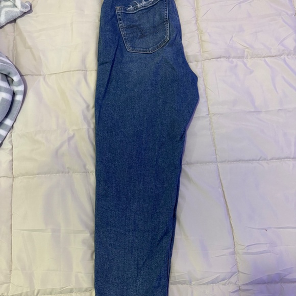 American Eagle Curvy mom jeans - Picture 6 of 6